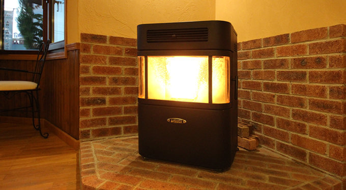 ペレットストーブ 西村精工 販売 山梨 工務店 リフォーム 渡辺工務店